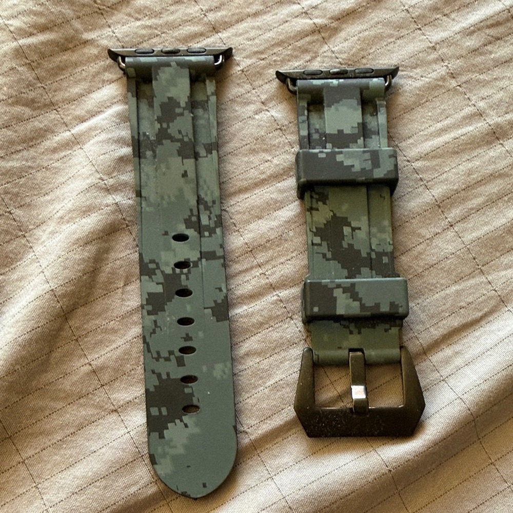 Luxe Gray Camouflage Watch Strap